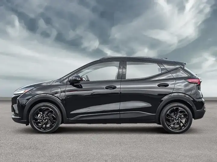 Chevrolet Bolt 2027 photo 3