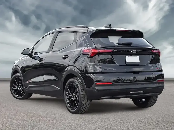 Chevrolet Bolt 2027 photo 4