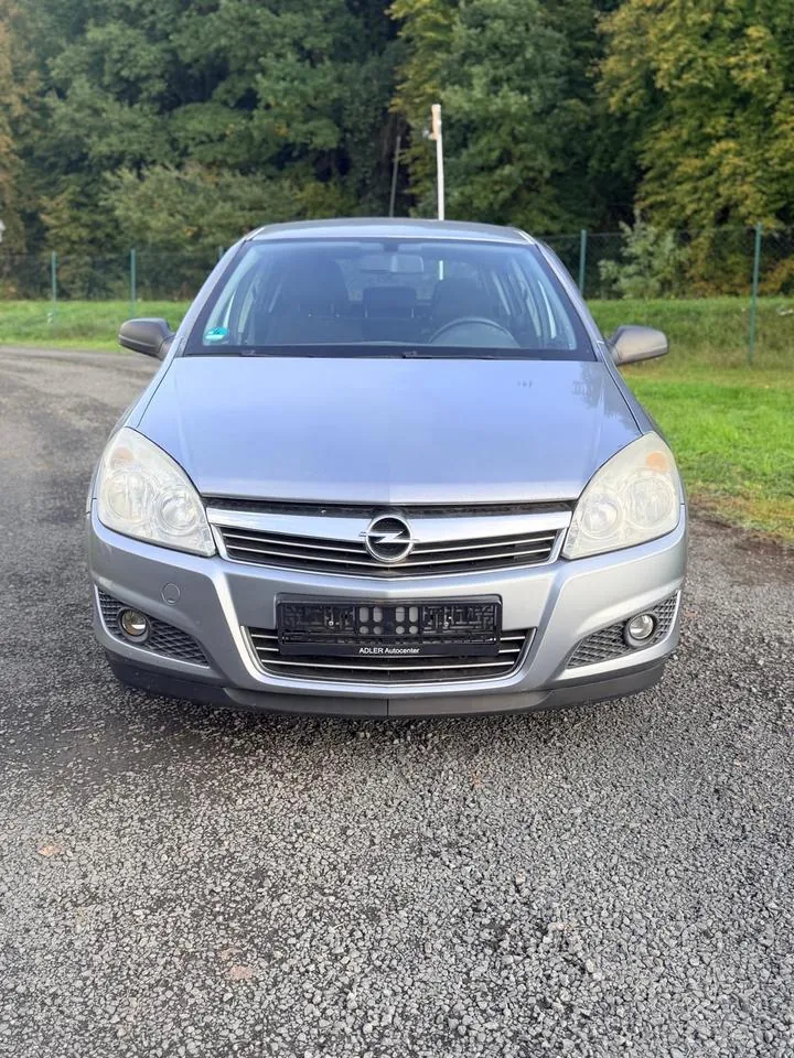 Opel Astra H