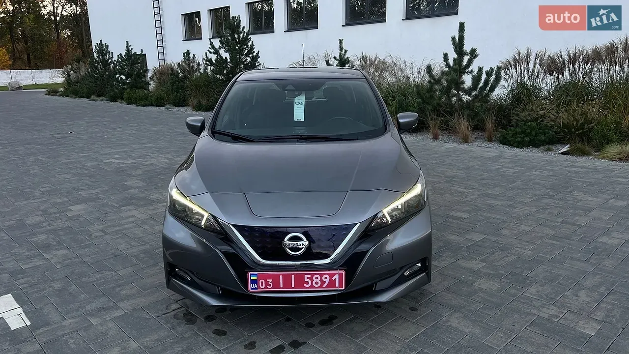 Nissan Leaf 2018 photo 3