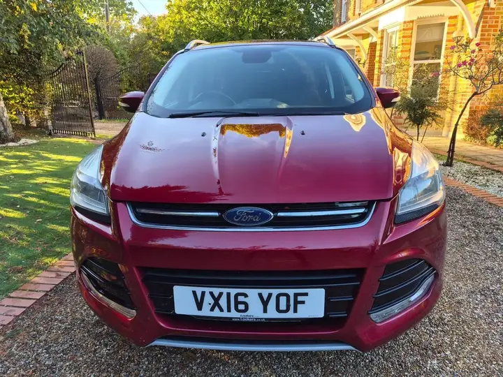 Ford Kuga 2016 photo 3