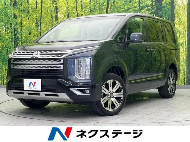 Mitsubishi Delica D:5