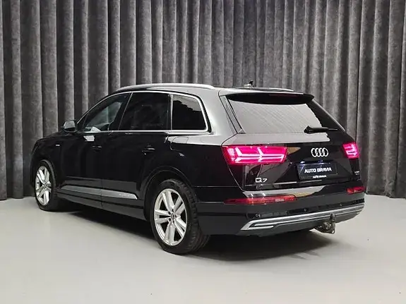 Audi Q7 2018 photo 5