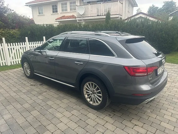 Audi A4 Allroad 2017 photo 2