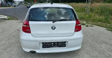BMW 1 Series 2011 photo 2