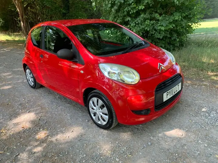 Citroen C1 2011 photo 3