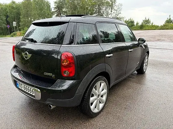 Mini Countryman Cooper D 2011 photo 4