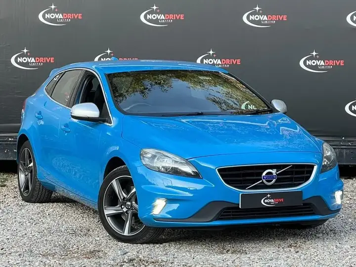 Volvo V40 2015 photo 5