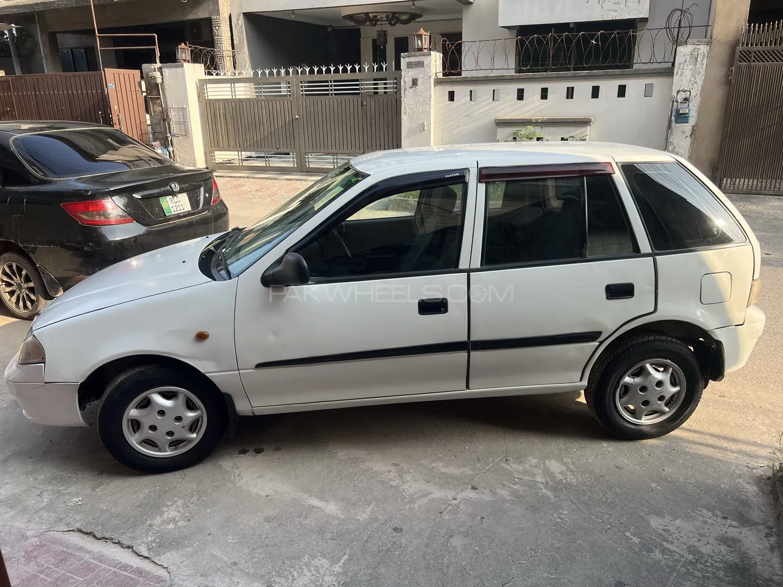 Suzuki Cultus