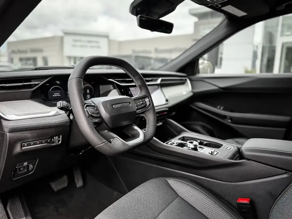 Jeep Cherokee 2026 photo 3