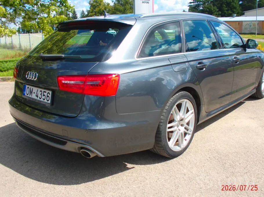 Audi A6 2012 photo 4