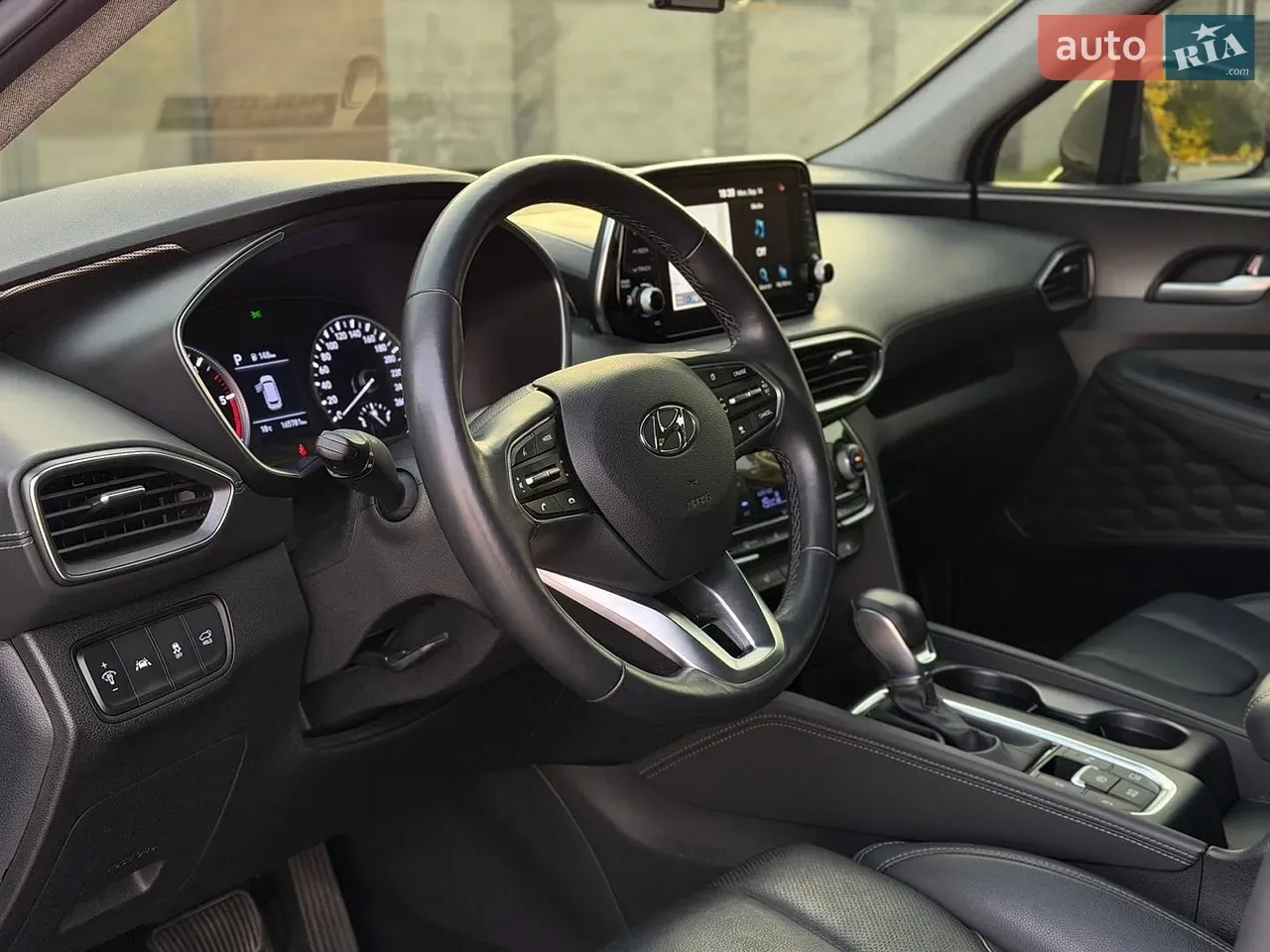 Hyundai Santa Fe 2019 photo 3