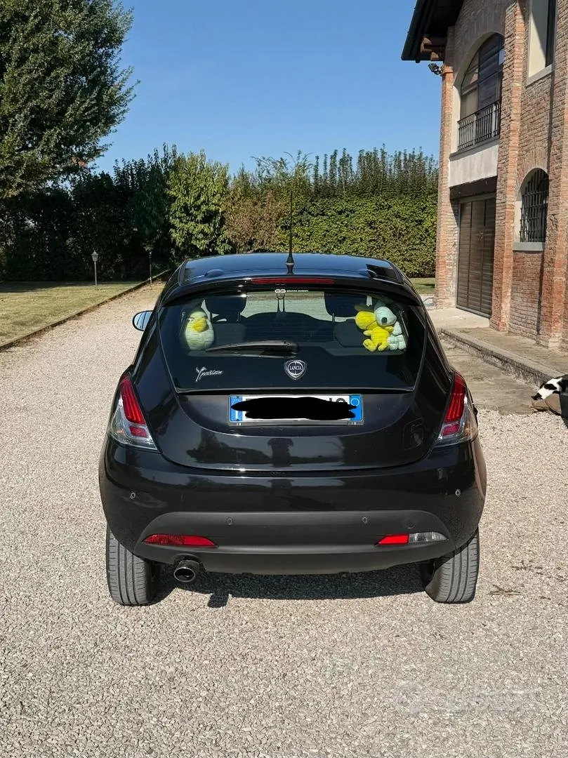 Lancia Ypsilon 2015 photo 5