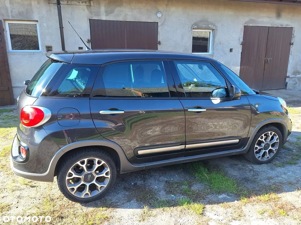 Fiat 500L 2016 photo 2