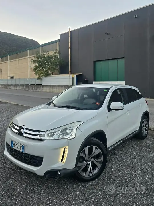 Citroen C4 Aircross 2012 photo 3
