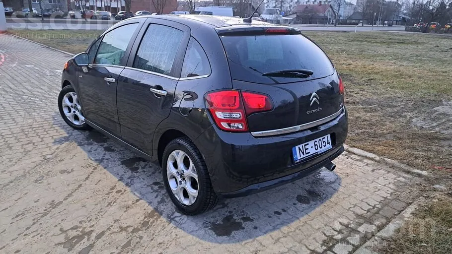 Citroen C3 2011 photo 3