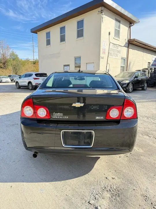 Chevrolet Malibu 2010 photo 4