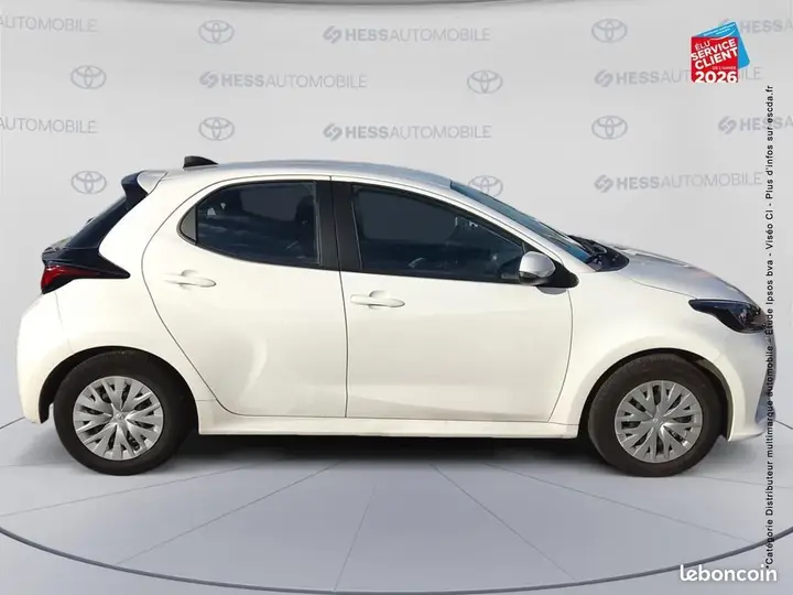 Toyota Yaris 2025 photo 4