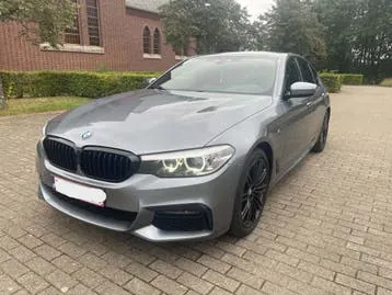 BMW 520I