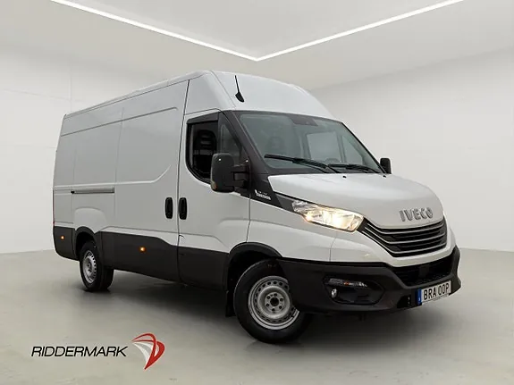 Iveco Daily 2023 photo 3