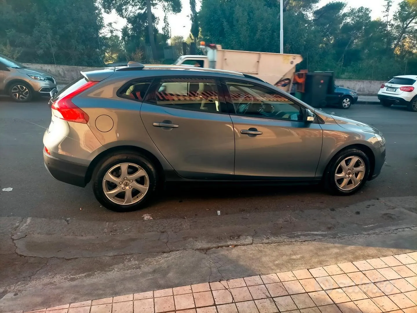 Volvo V40 2018 photo 5