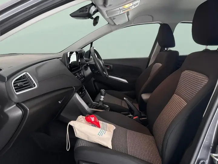 Suzuki S-Cross 2023 photo 4