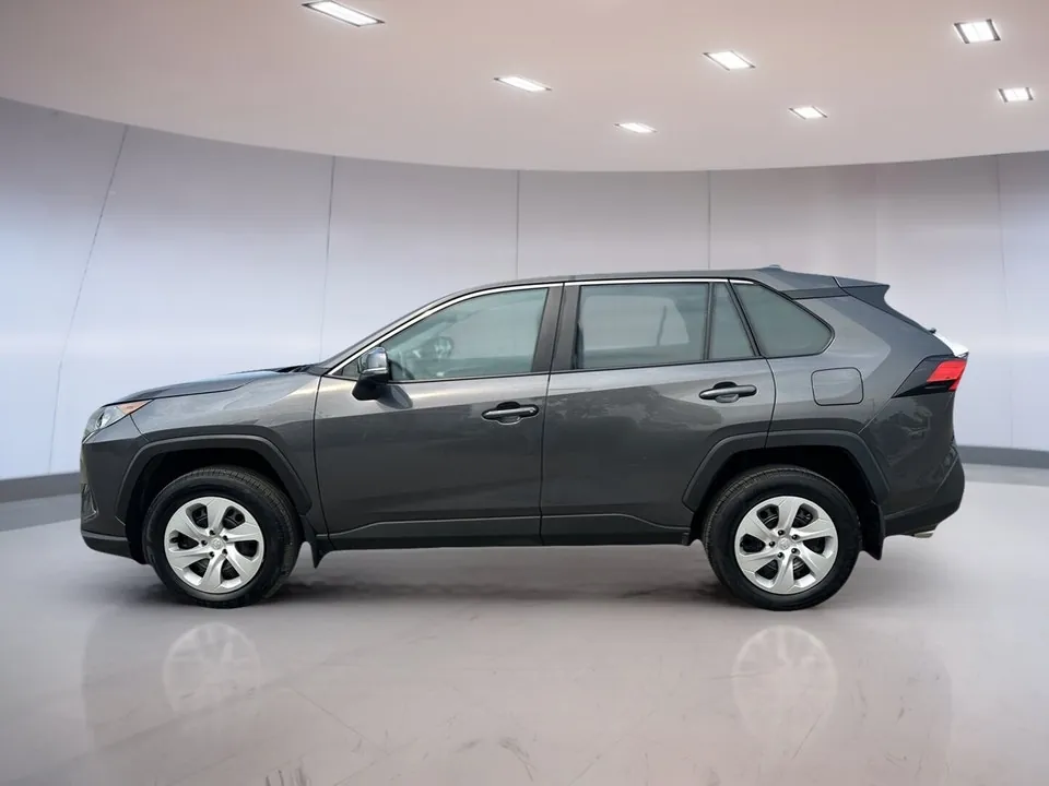 Toyota Rav4 2025 photo 2