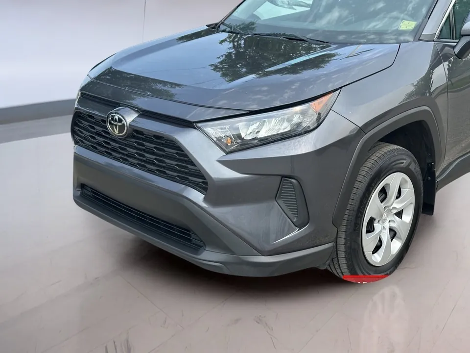 Toyota Rav4 2025 photo 3