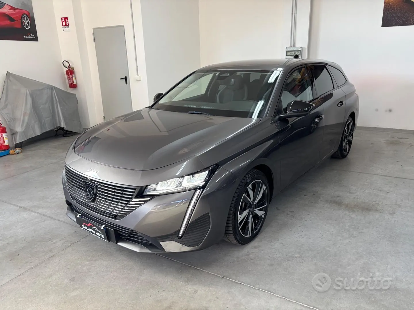 Peugeot 308 2023 photo 2