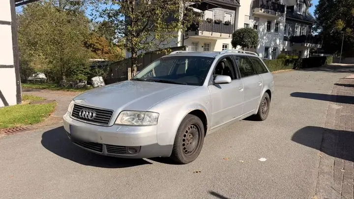 Audi A6 Avant