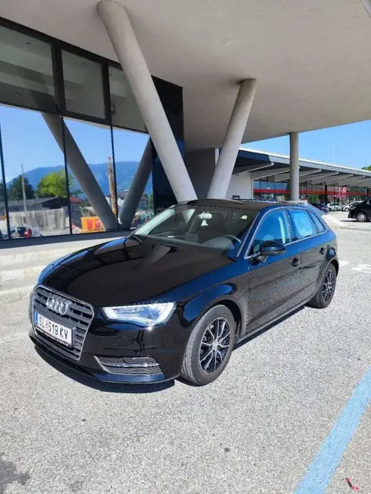 Audi A3 2015 photo 2