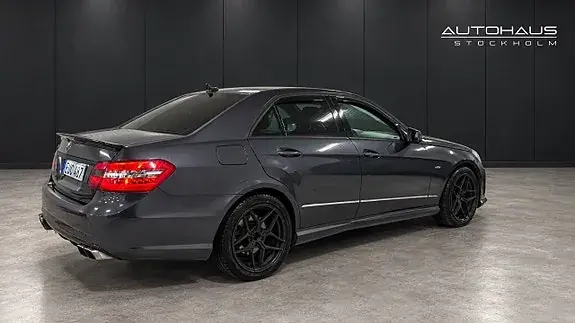 Mercedes-Benz E350 2011 photo 4