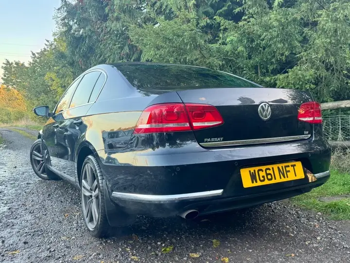 Volkswagen Passat 2012 photo 4