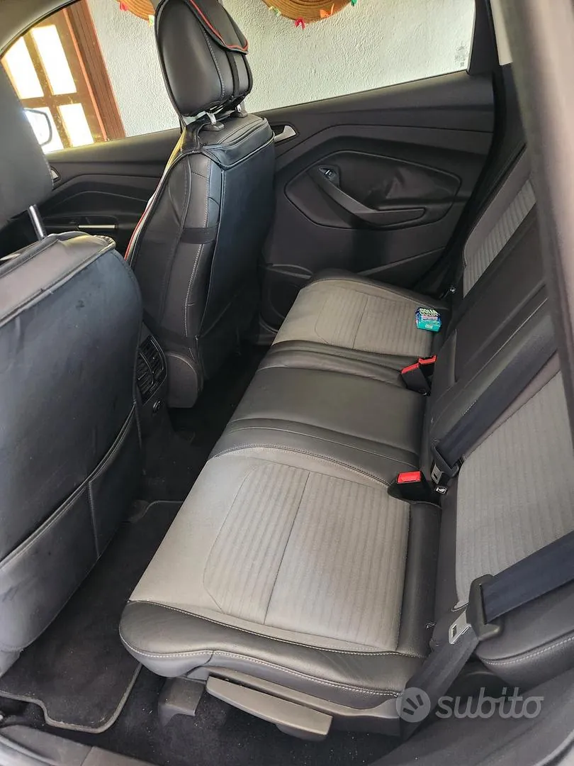 Ford Kuga 2016 photo 3