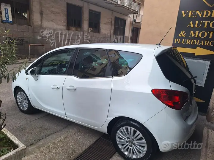 Opel Meriva 2014 photo 3