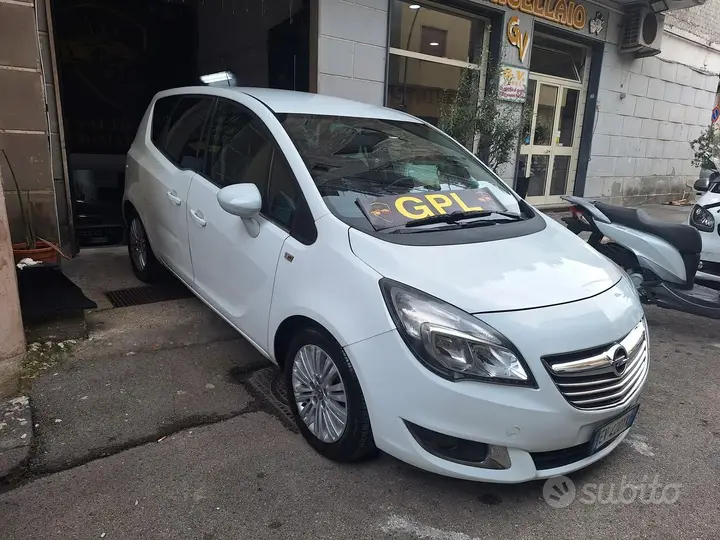 Opel Meriva 2014 photo 2