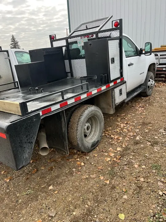 GMC Sierra 3500Hd 2012 photo 2
