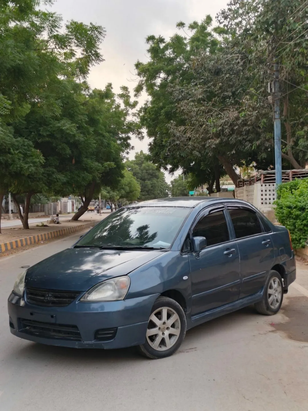 Suzuki Liana