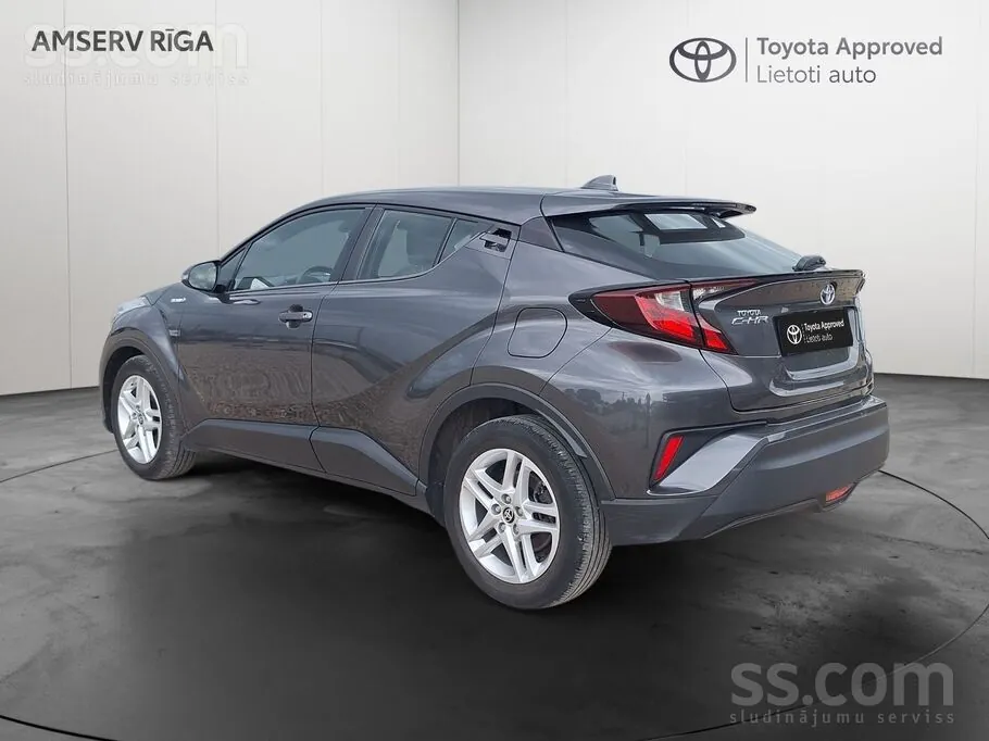 Toyota C-Hr 2021 photo 4