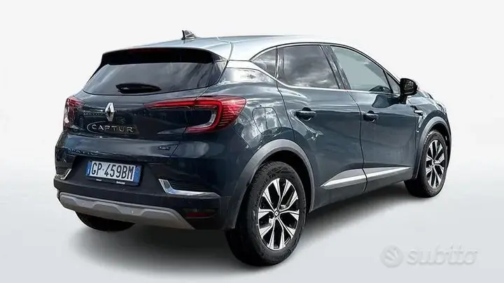 Renault Captur 2023 photo 2