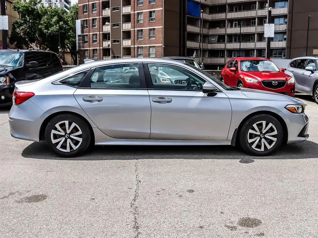 Honda Civic 2022 photo 3