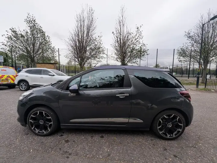 Citroen Ds3 2014 photo 3