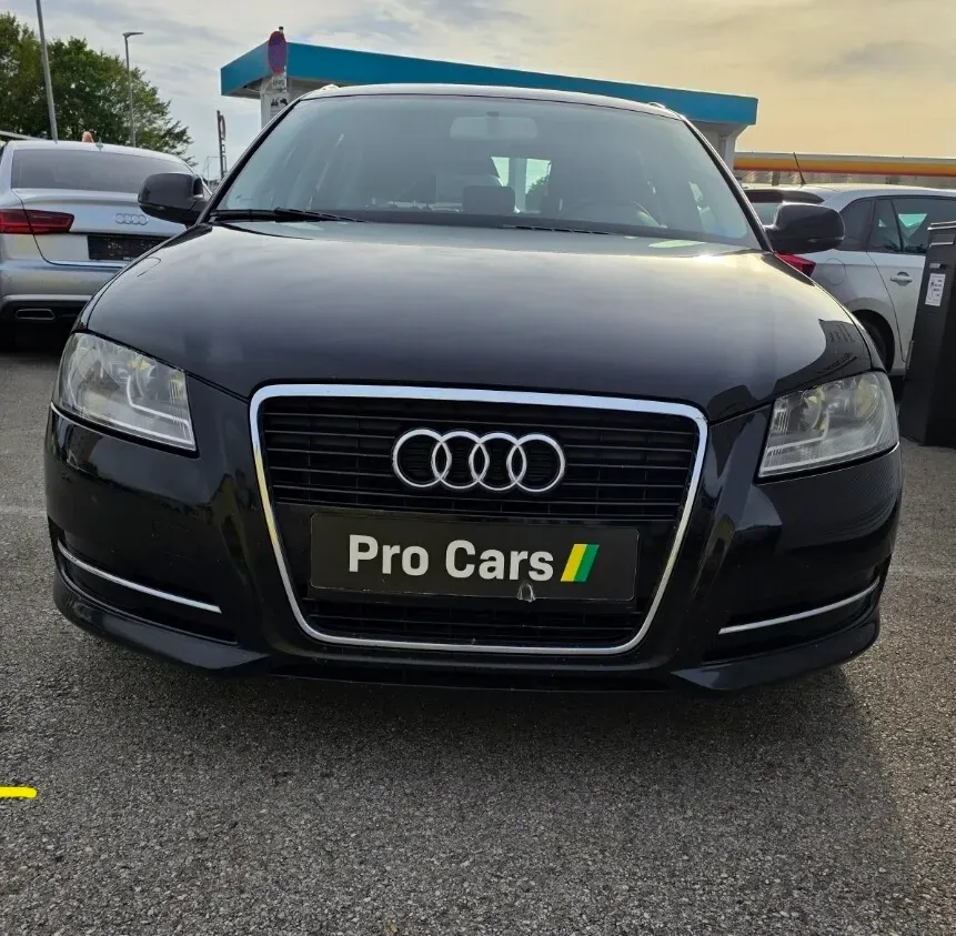 Audi A3 2011 photo 3