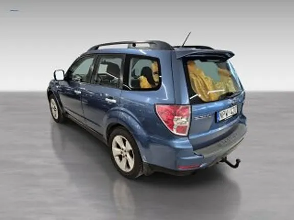 Subaru Forester 2010 photo 5