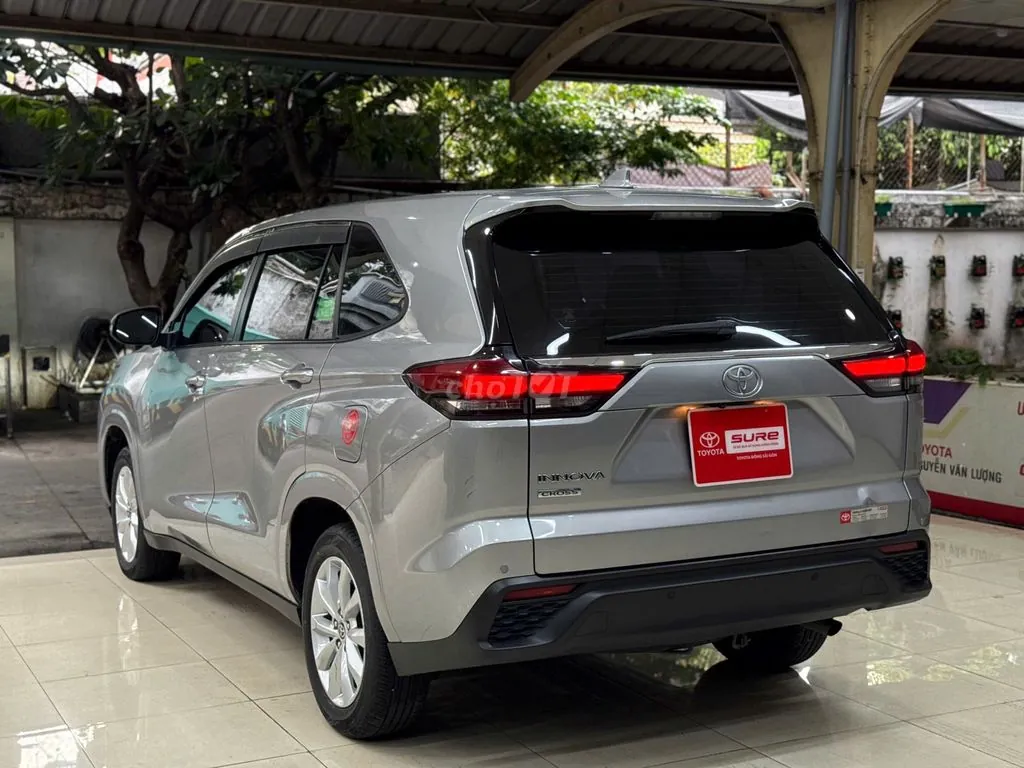 Toyota Innova Cross 2024 photo 5