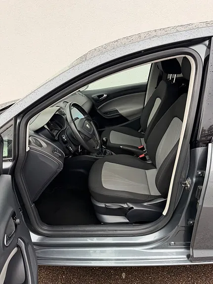 Seat Ibiza 2014 photo 5
