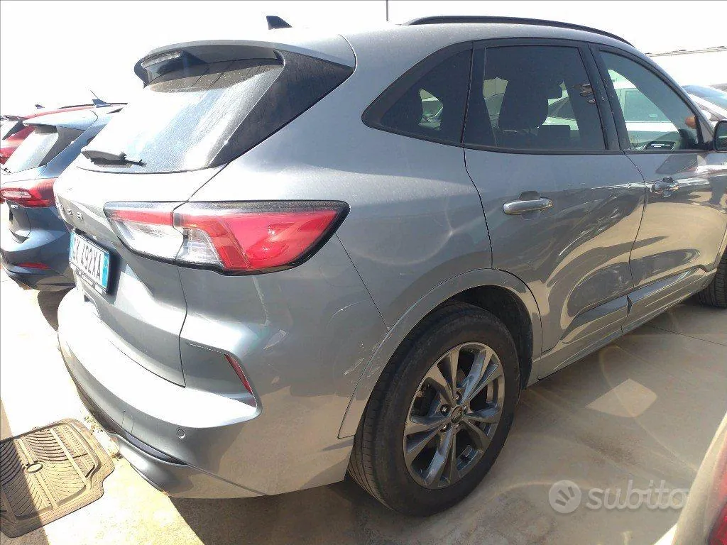 Ford Kuga 2023 photo 5