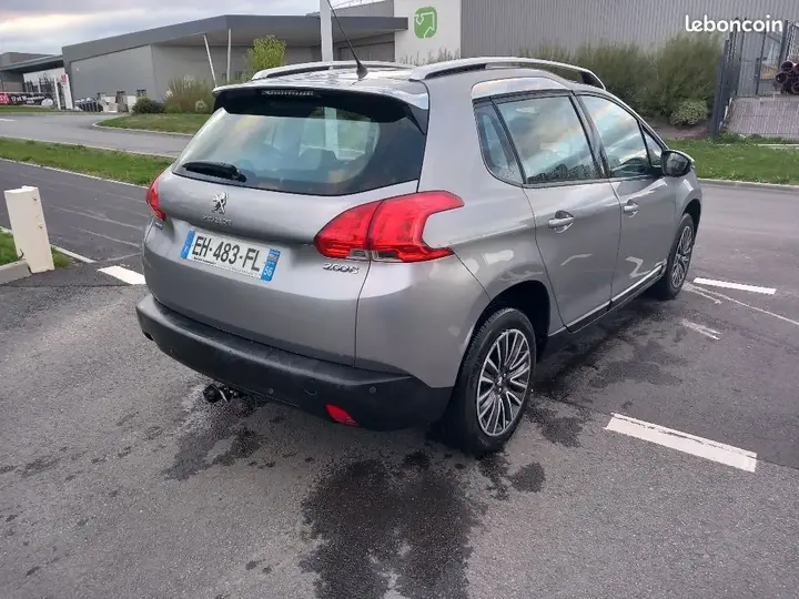 Peugeot 2008 2016 photo 3