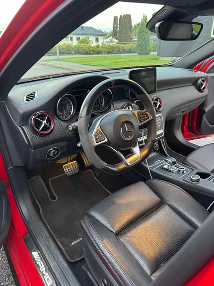 Mercedes-Benz A45 2017 photo 4
