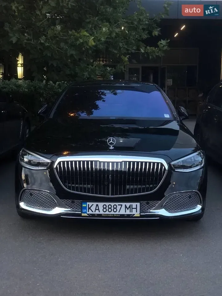 Mercedes-Benz S-Class
